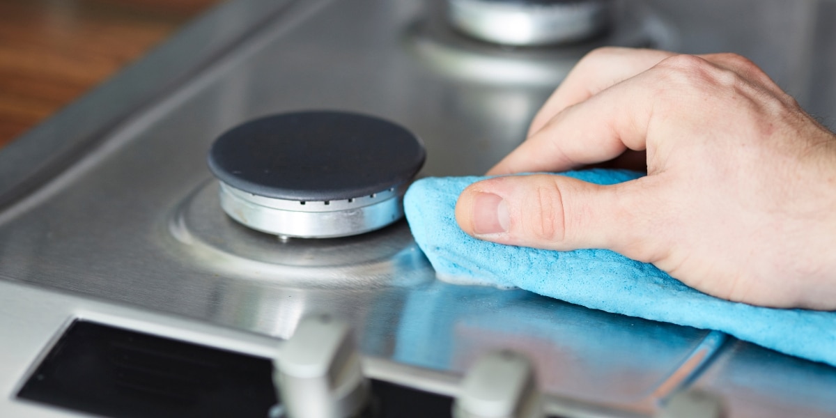 Comment nettoyer l’inox sans produits chimiques ?
