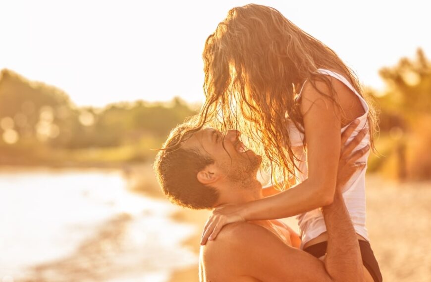 Voici les signes astrologiques qui vont vivre une romance avant l'arrivée de l'été 2024