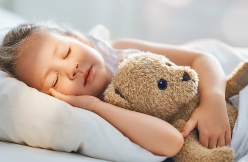 Practical tips for determining your child’s ideal bedtime and promoting restful sleep