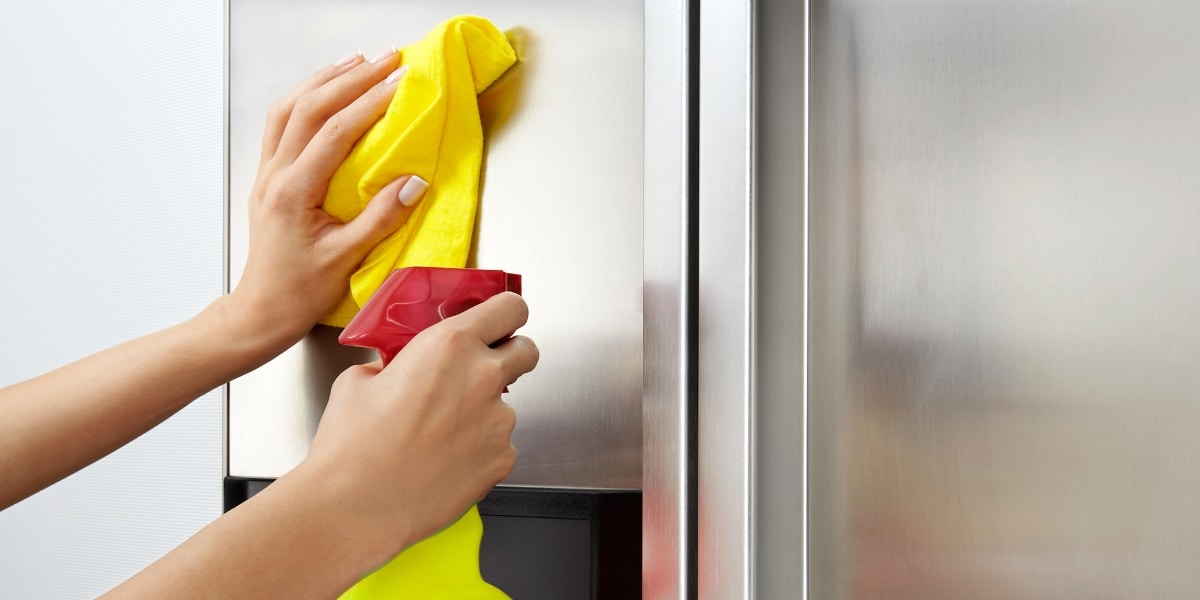 Découvrez comment nettoyer l'inox sans utiliser de produits chimiques !