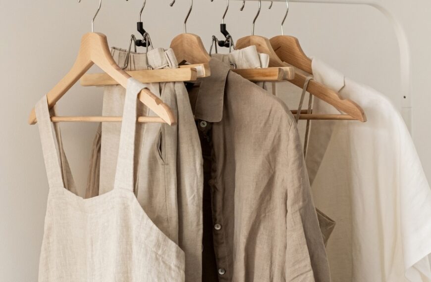 Comment laver des vêtements en lin sans les abîmer ? Nos conseils simples !