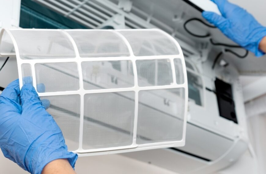 Comment nettoyer la climatisation facilement ? Nos conseils simples pour un air purifié !