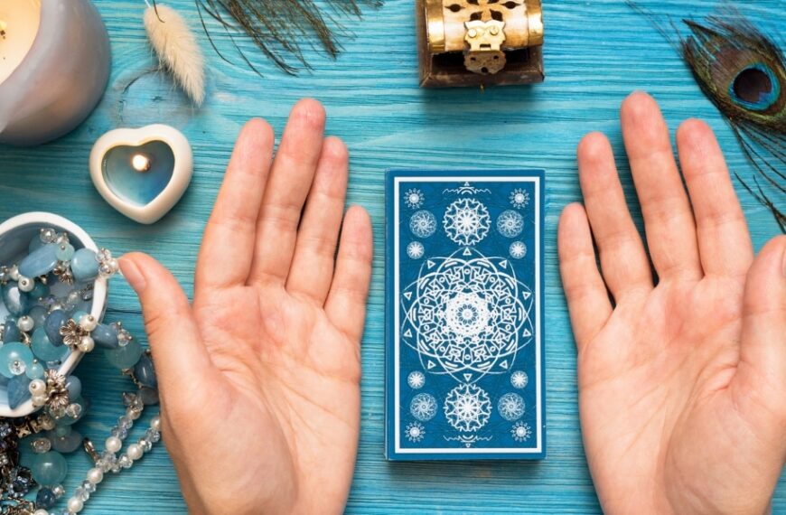Prévisions astrologiques et tirage de tarot du 17 août 2024 : Découvrez votre avenir avec le tarot et l'astrologie