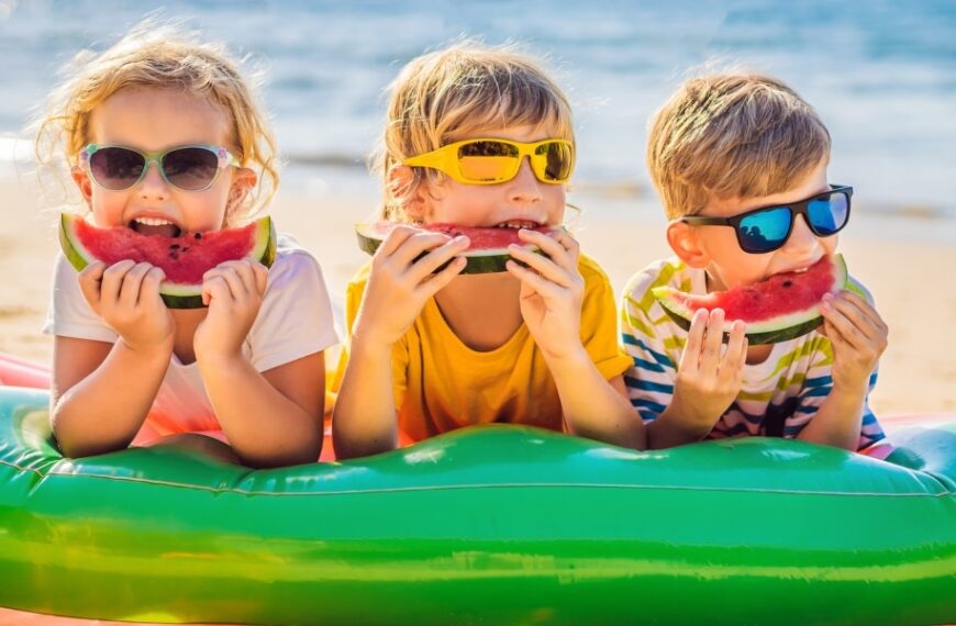 Découvrez nos conseils pour choisir les collations de plage parfaites afin de rester en forme cet été