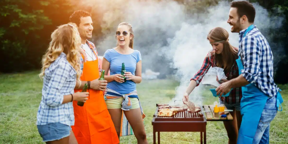 Comment préparer le barbecue de la manière parfaite : découvrez les secrets et astuces essentiels