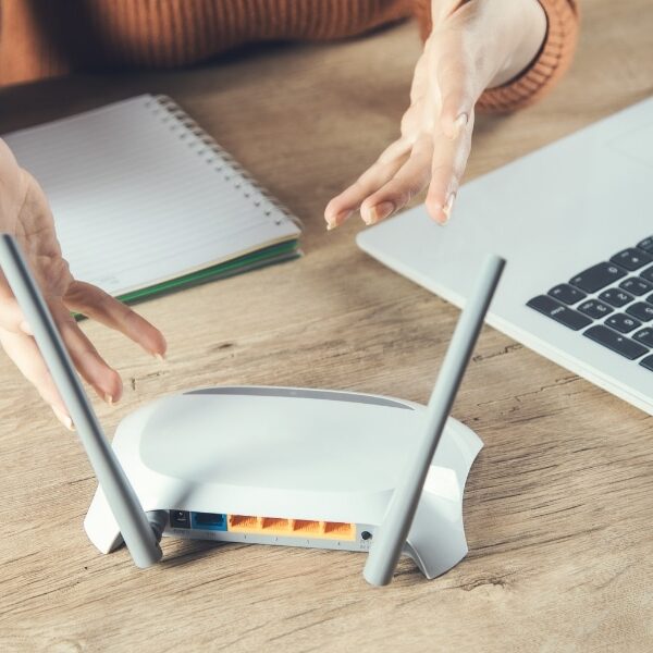 Comment empêcher un voisin de se connecter à votre WiFi sans autorisation: guide pratique et astuces sécuritaires ?