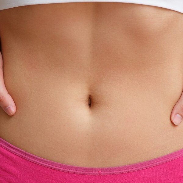 Conseils pratiques pour un ventre plat : 5 astuces efficaces pour perdre de la graisse abdominale