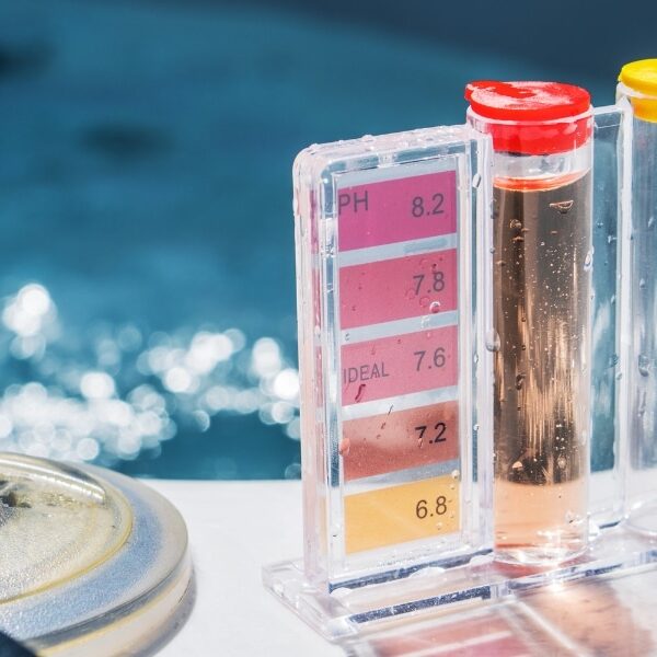 Éliminez le stress lié à l’entretien de votre piscine hors sol : voici tout ce que vous devez savoir