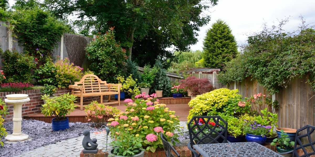 How can you maximize the space in your small garden to make it a true haven of peace?